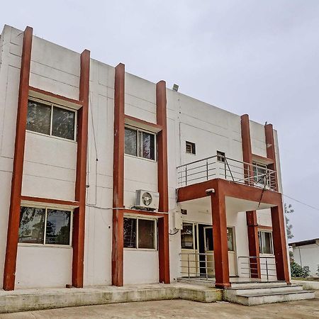 Super Hotel O Midway Treat Dhar Exterior photo