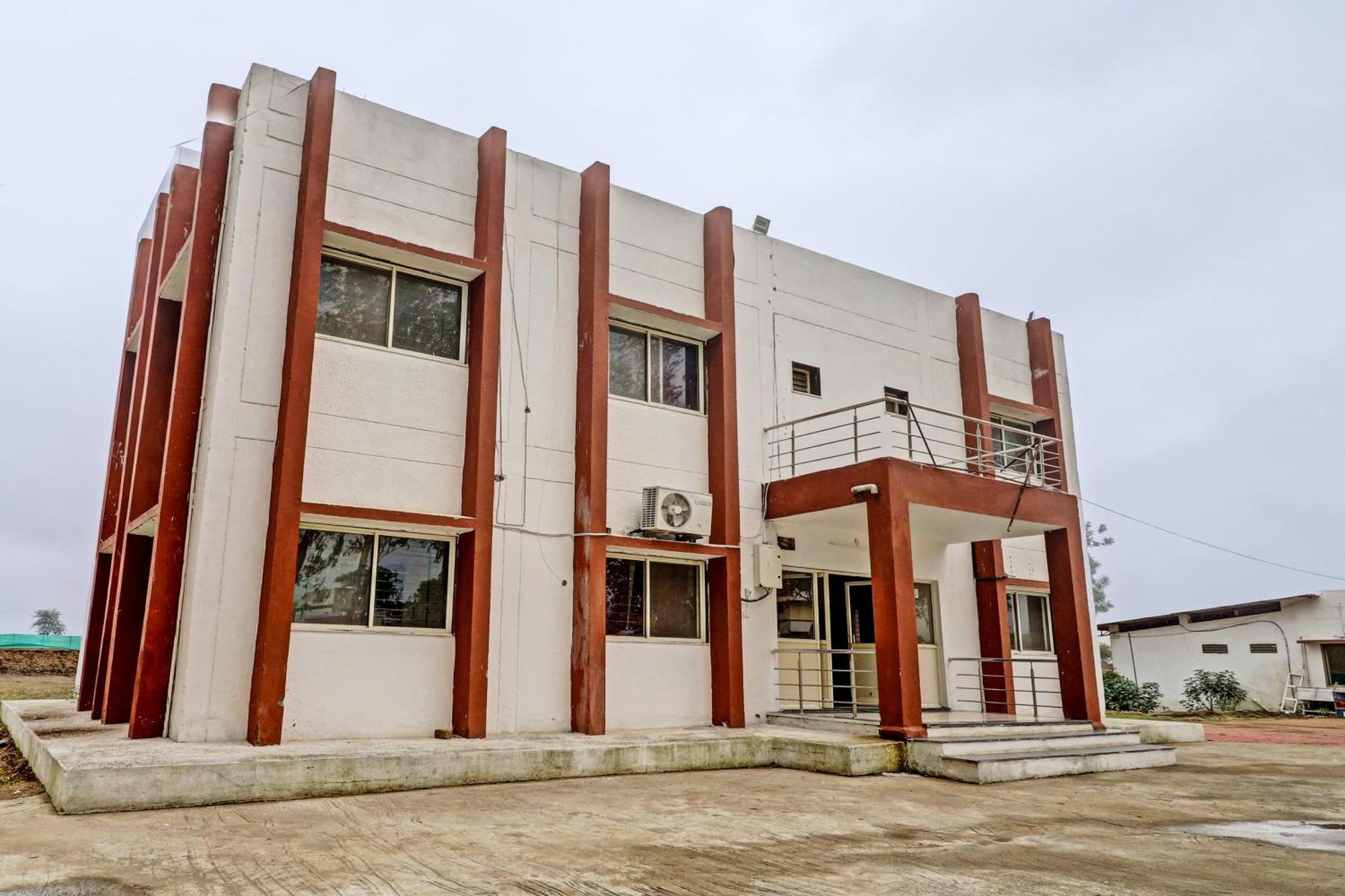 Super Hotel O Midway Treat Dhar Exterior photo